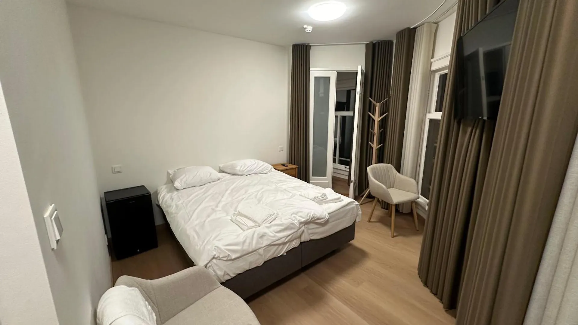 Voyagers Amsterdam Hotel