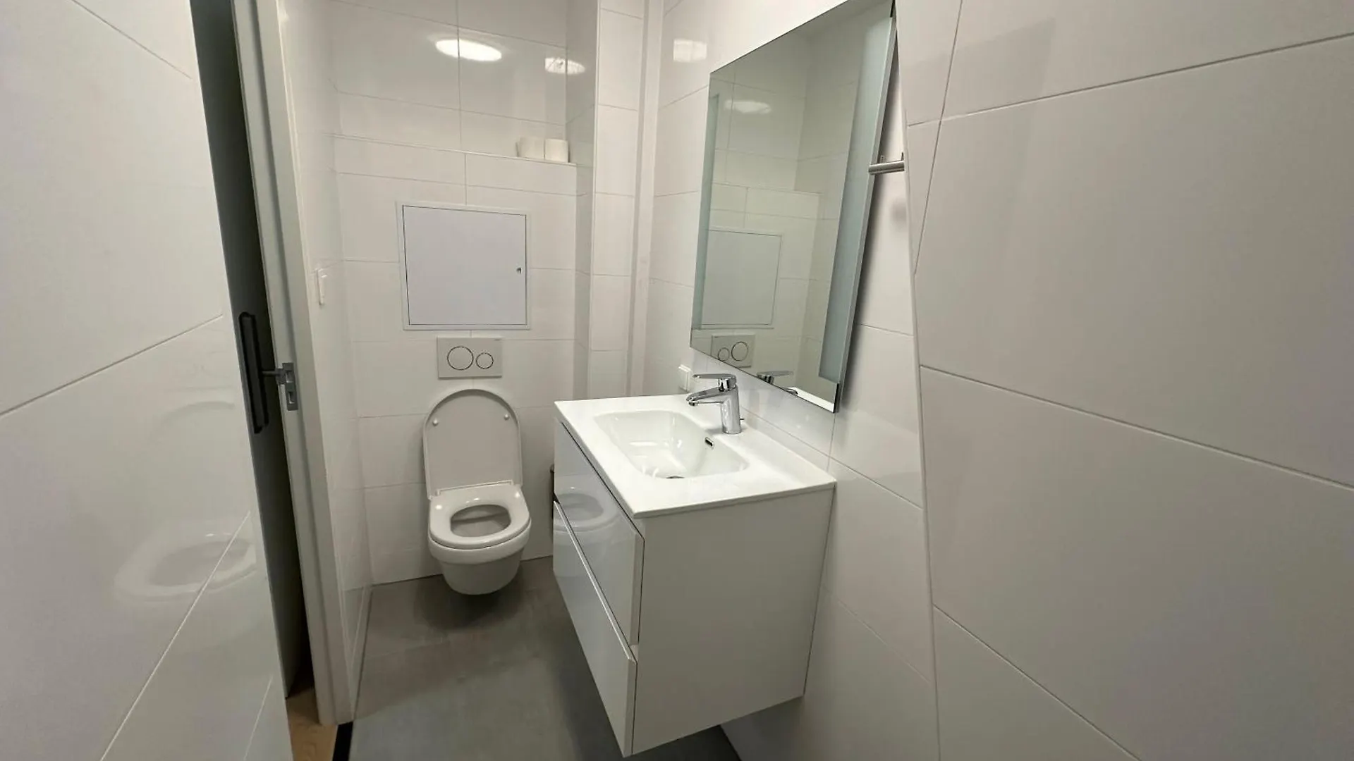 Voyagers Amsterdam Hotel
