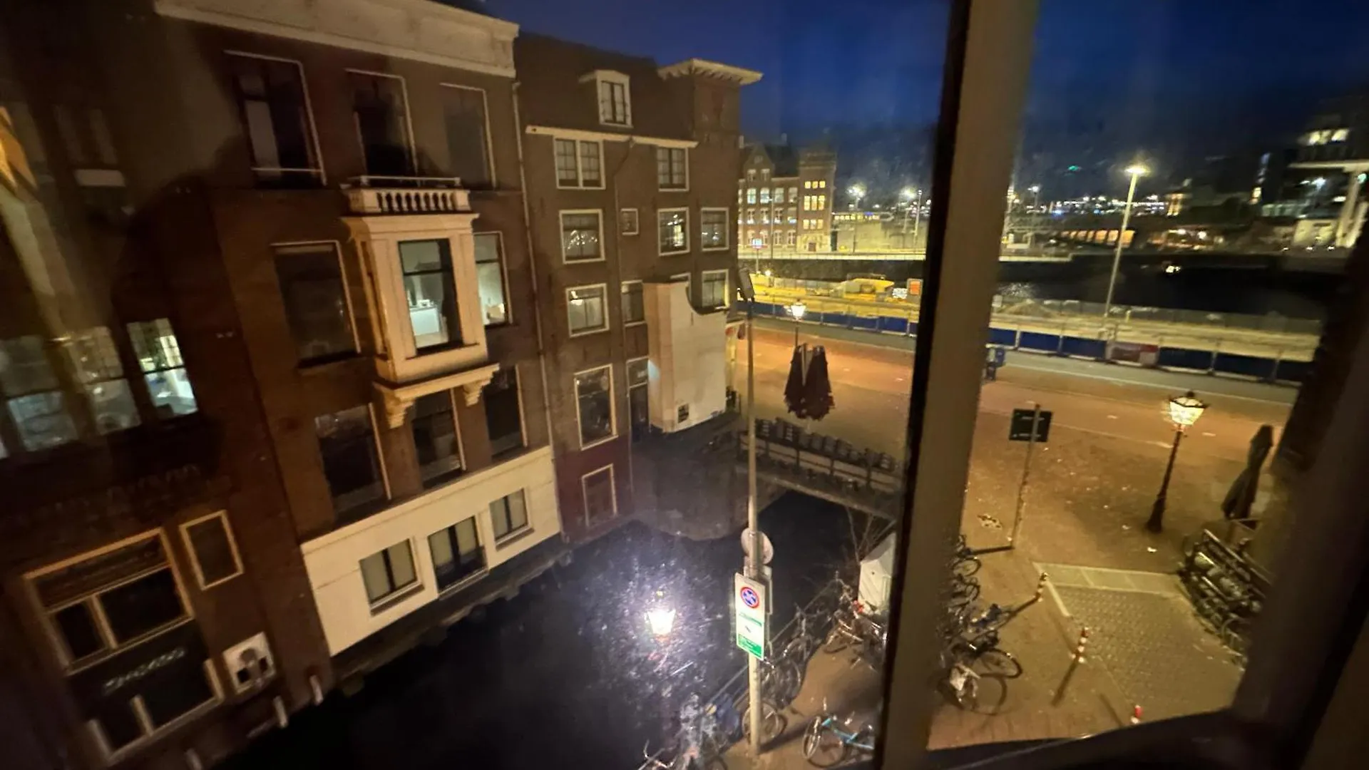 Voyagers Amsterdam Hotel